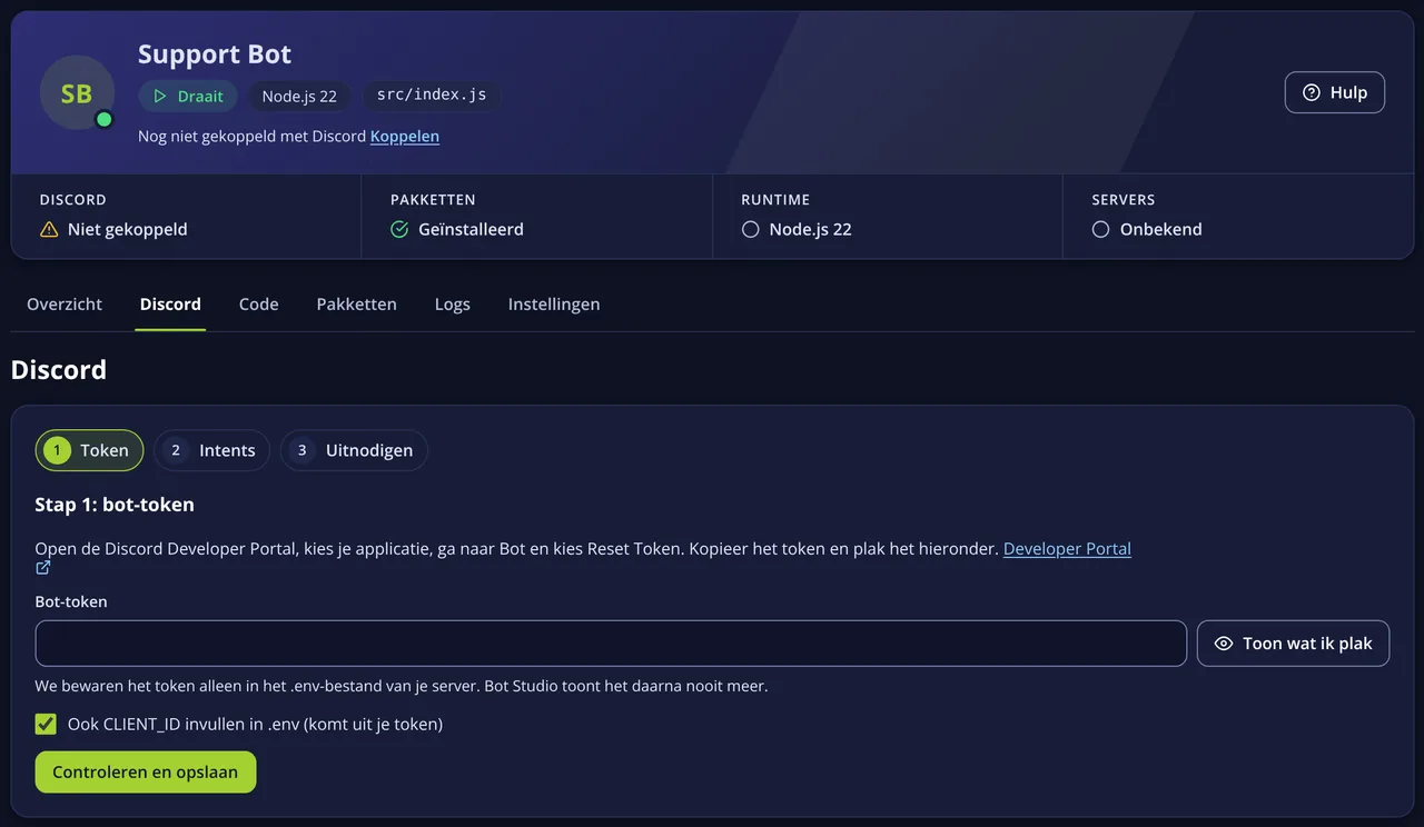 Discord koppelen in Bot Studio, stap 1 van 3: een leeg veld voor het bot-token met de knop Controleren en opslaan.